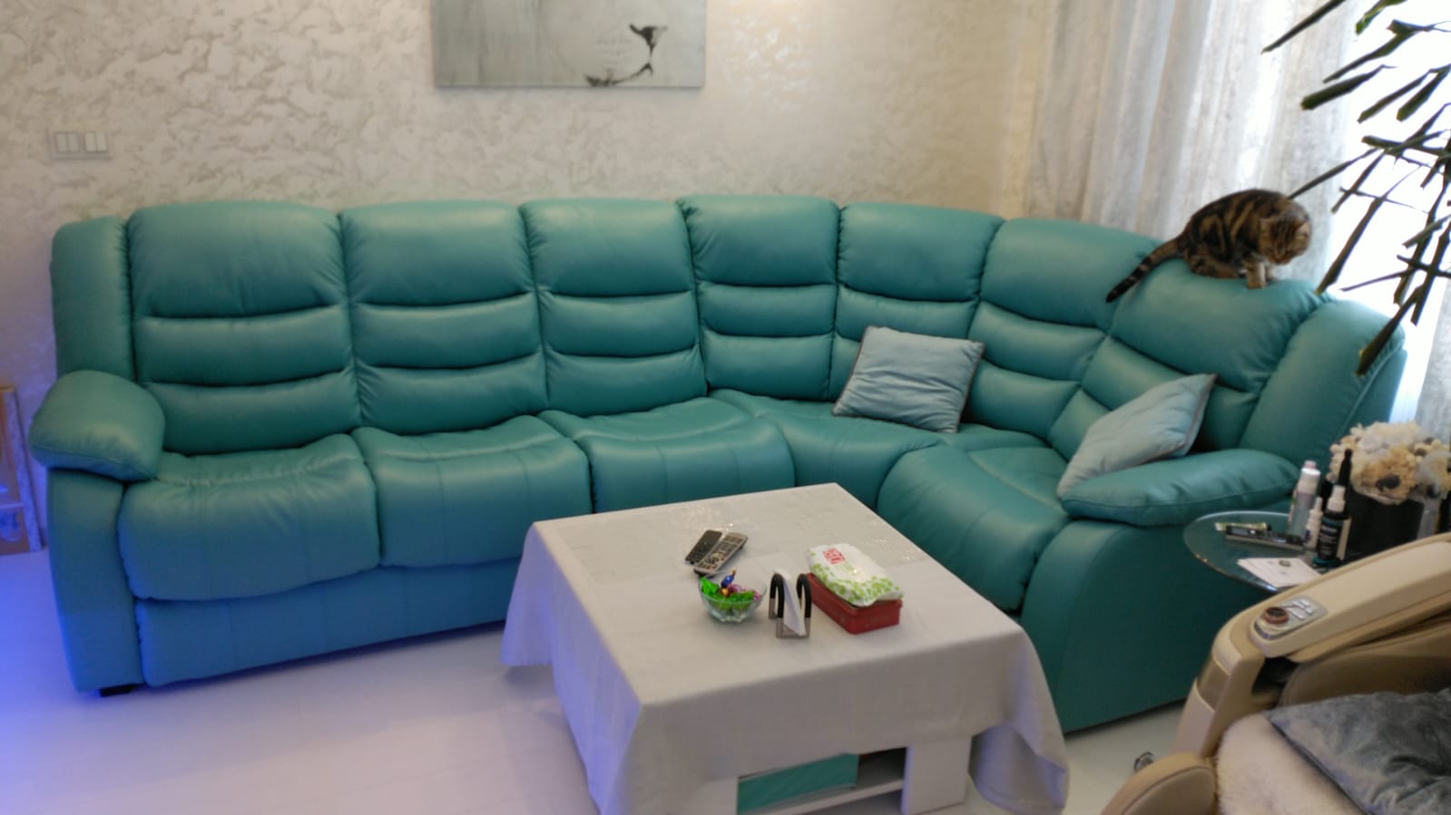 Перетяжка дивана на дому. Мамадыш